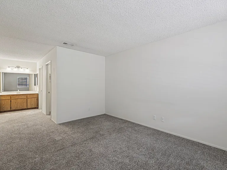 4813 Bedroom 2