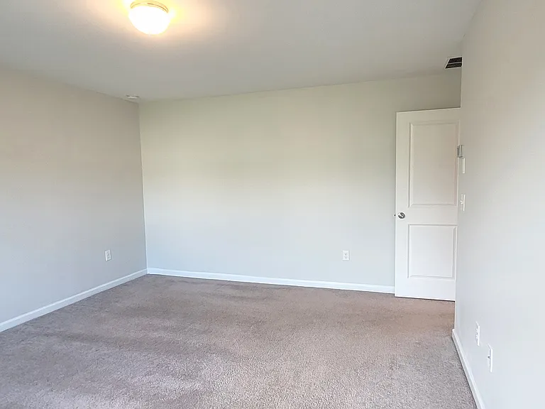 7934 Rudder Cir S — Photo 11