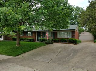 77 Brent Dr, Fairborn, OH 45324