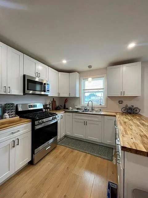 4 bed, 1680 sqft, $3,450 — Photo 3