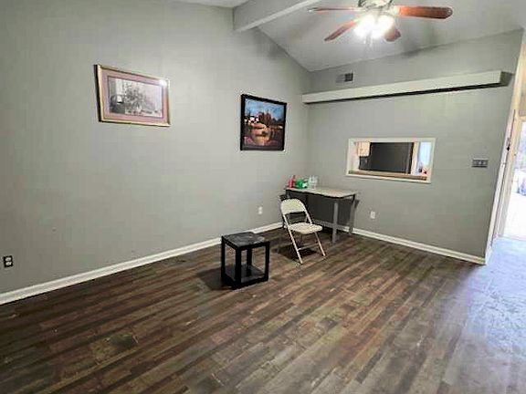 5th image of 6924 Tobin Dr