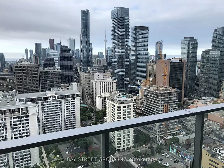50 Wellesley St E #3709 — Photo 12