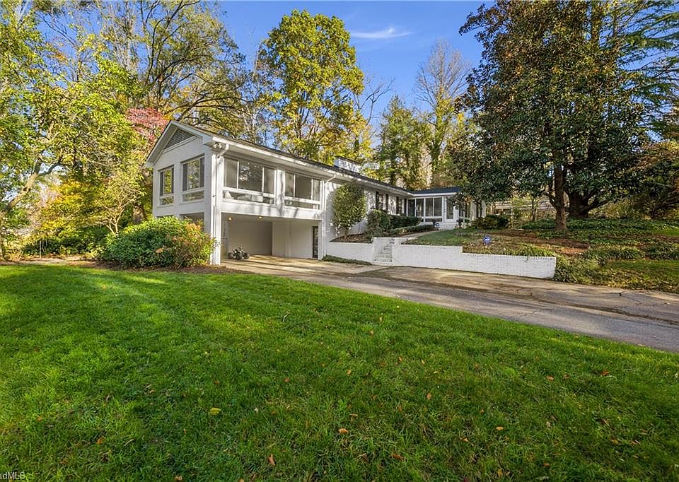 1st image of 4470 Greenmeadow Lakes Cir