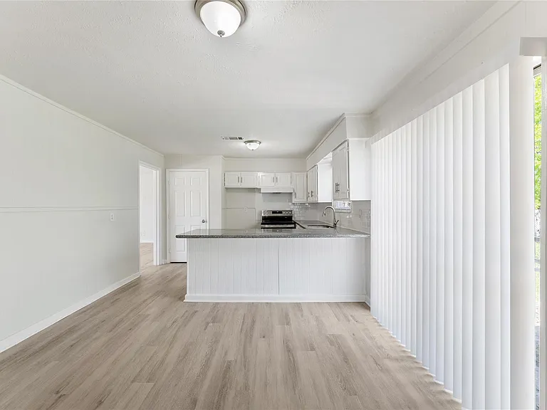 7725 Saint Lo Rd — Photo 10