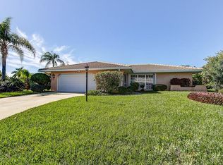 1 Dover Dr, Englewood, FL 34223