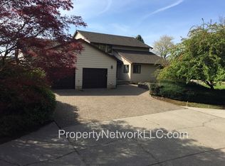 33098 SE Bluff Rd, Boring, OR 97009