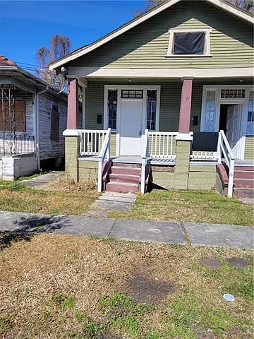 1st image of 520 Ptolemy St