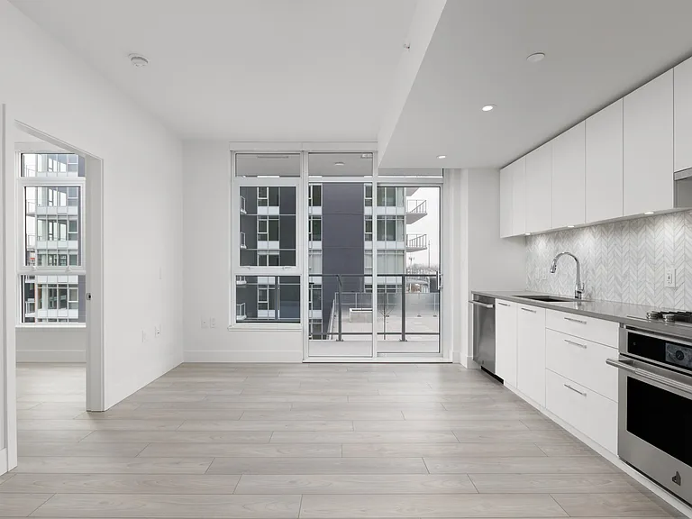 8570 Rivergrass Dr #601 — Photo 3