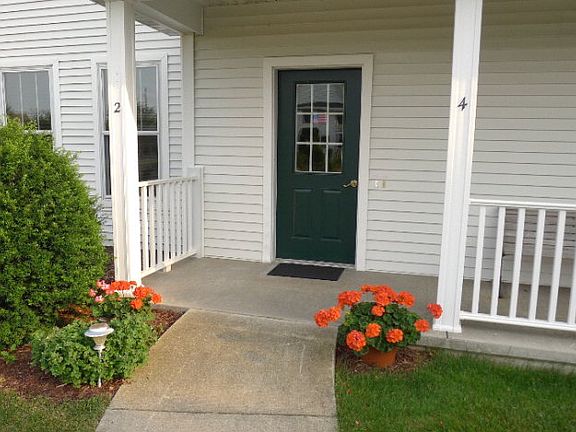 3rd image of 10533 Koessl Ln
