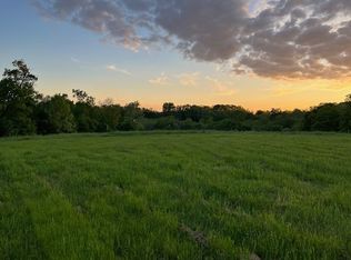 E McNelly Rd, Bentonville, AR 72712