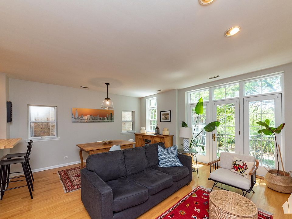 2nd image of 2124 W Haddon Ave #2H