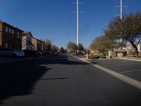 5th image of 667 Fort Slocum Ave