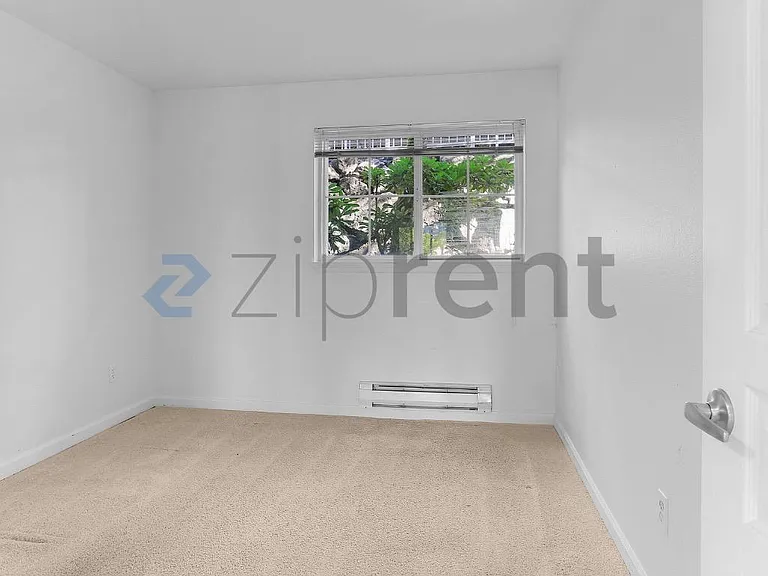 23420 SE Black Nugget Rd #A105 — Photo 12