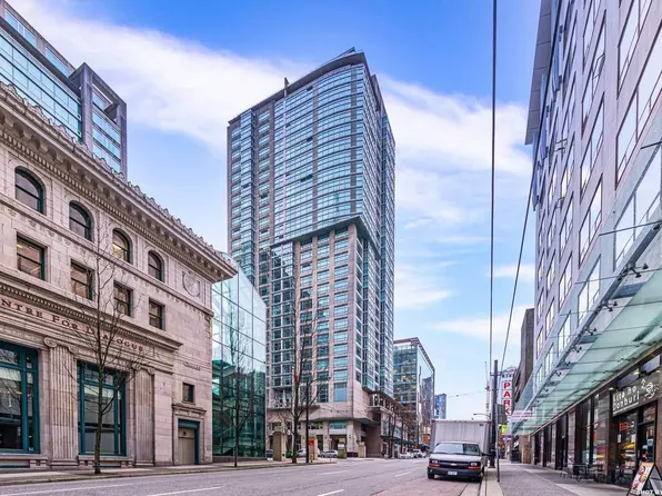 438 Seymour St #810, Vancouver, BC V6B 6H4