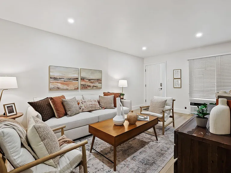 The Trinidad Apartments — Photo 43