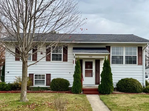 1408 N Jefferson Ave, Dixon, IL 61021