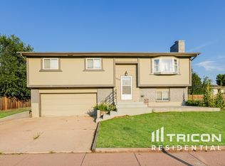 1455 Jet Wing Dr, Colorado Springs, CO 80916