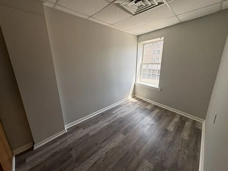 776 N Main St #201 — Photo 6