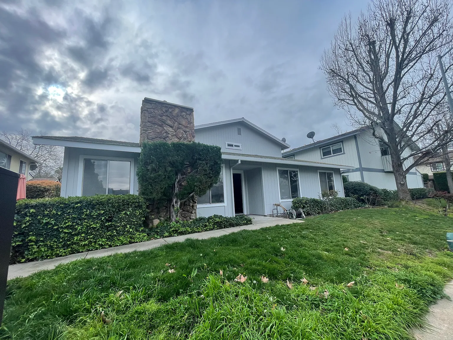1 bed, 600 sqft, $2,000 — Photo 1