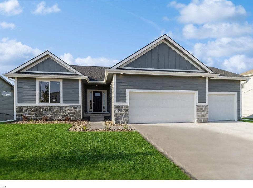 1065 Spruce St, Waukee, IA 50263 | MLS #673749 | Zillow