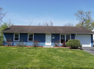 16 N Pine Ln, Glenwood, IL