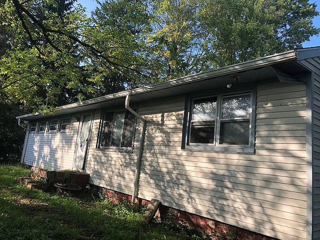 1st image of 6651 E Sorrell Hill Rd