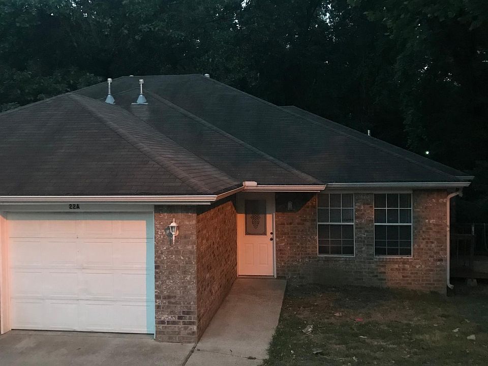 1st image of 22 Holly Dr Unit A