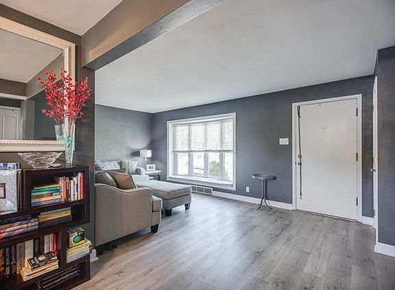 5th image of 9516 Yaffbury Ln