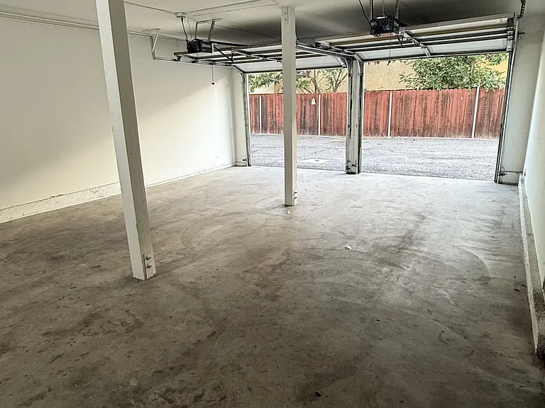 1394 Yucca Dr #C — Photo 29