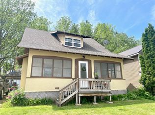 123 Maple St, Glenwood City, WI 54013