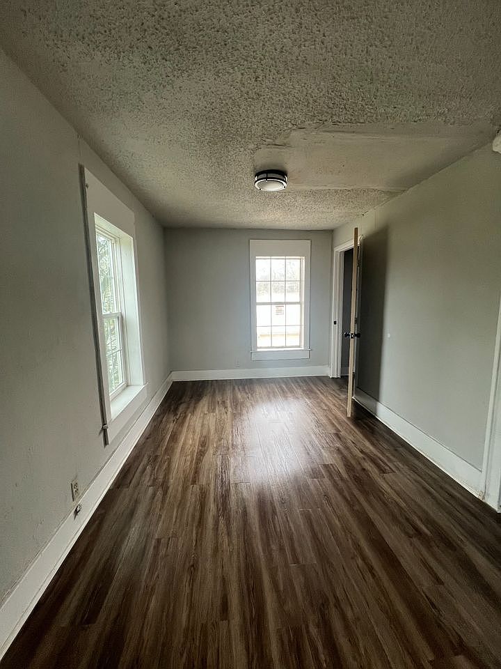 641 S Alabama Ave #5, Okmulgee, OK 74447 | Zillow