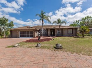 9774 Lakeview Dr, New Port Richey, FL 34654