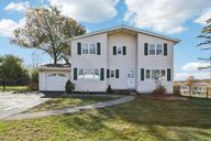 Wedgewood Dr-S2810-001.jpg