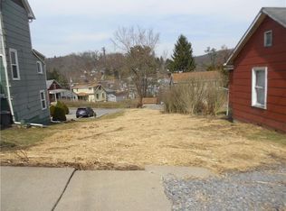 239 Cleveland St, Butler, PA 16001