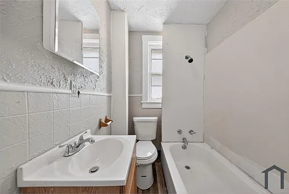 5635 Hodiamont Ave — Photo 9