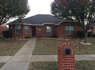 217 Garden Valley Ln, Red Oak, TX 75154