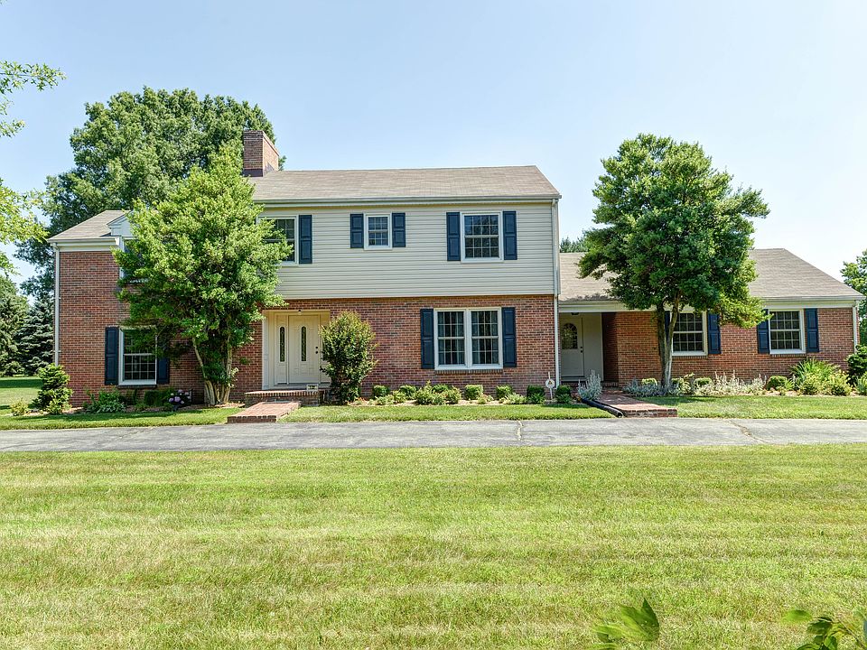Welcome to Colonial Acres, just outside Elkton