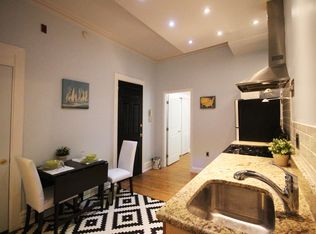 4432 Sansom St #1F, Philadelphia, PA 19104