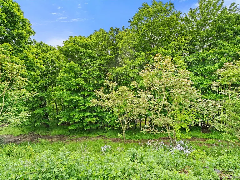 436 Jessup Rd — Photo 41