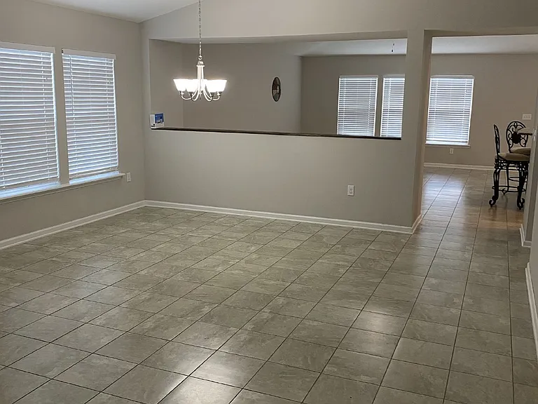 7400 Benes Trl — Photo 23