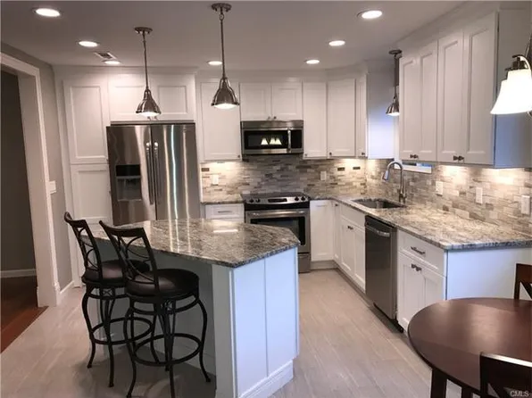 568 Heritage Vlg #A, Southbury, CT 06488