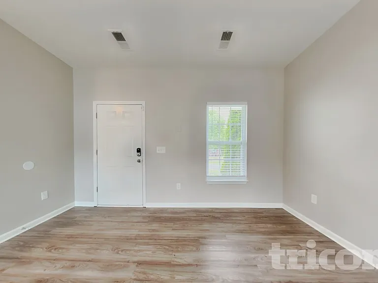 4103 Laurel Creek Dr — Photo 3