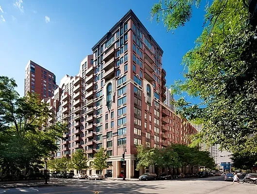 Rented by BATTERY PARK CITY RESIDENTIAL LLC | media 16