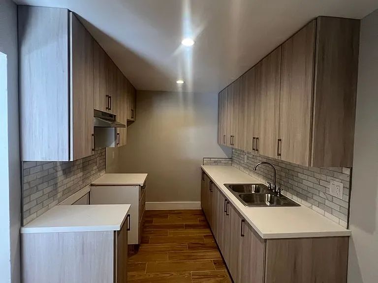 825 W Colden Ave — Photo 11