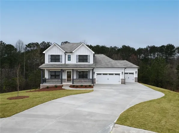 1254 Red Oak Blvd, Loganville, GA 30052