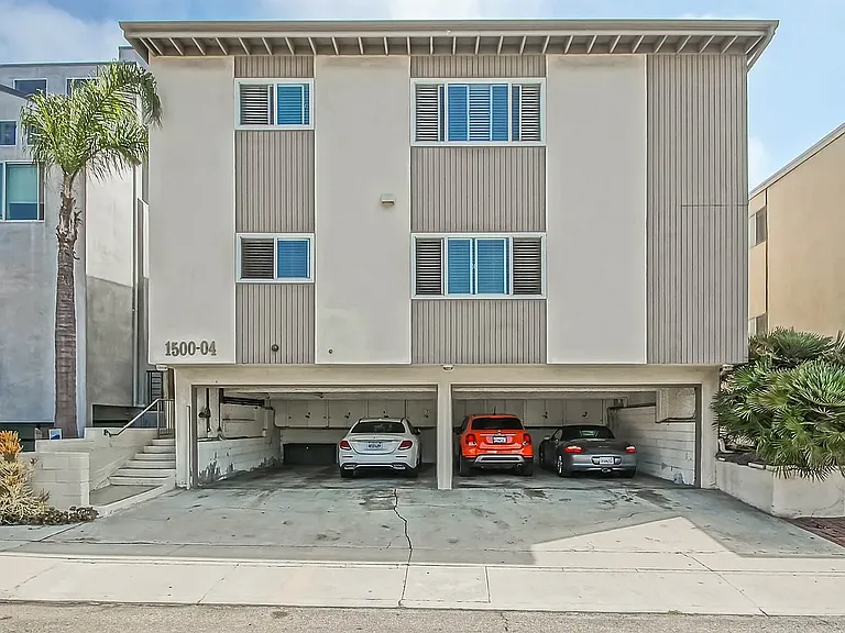 1500 Manhattan Ave #B — Photo 2