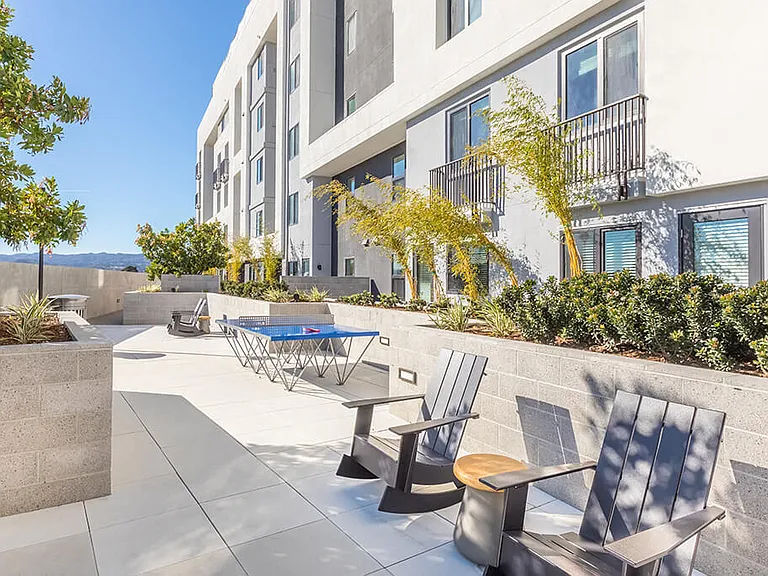 Altitude Apartments — Photo 50