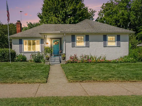 106 N 14th St, Niles, MI 49120