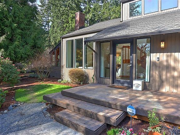 3rd image of 15416 NE 162nd St