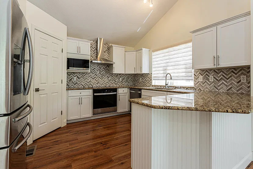220 Konawa Lane - 1 — Photo 4
